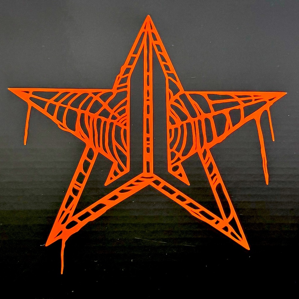 Jeffree Star Exclusive 2021 Halloween edition mirror.